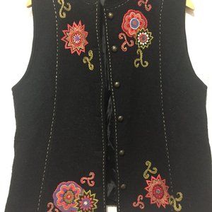 ICELANDIC DESIGN EMBROIDERED WOOL VEST SIZE XL